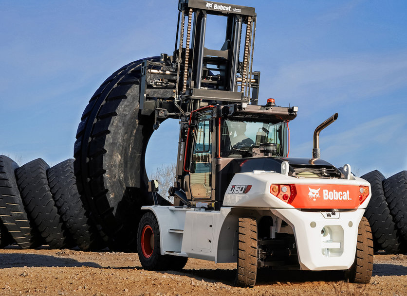 Bobcat Displays Extensive Material Handling Lineup at LogiMAT